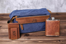 Load image into Gallery viewer, Gift for Groomsmen, Groomsmen Gift Toiletry Bag, Personalized Leather Money Clip, Groomsmen Flask, Bachelor Party Gift, Gift for Wedding - EN LEATHER