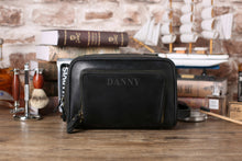 Load image into Gallery viewer, Leather dopp kit, Personalized groomsmen gift, leather dopp kit, mens leather toiletry bag, mens dopp kit, mens toiletry bag - EN LEATHER