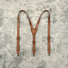 Load image into Gallery viewer, Personalized Groomsman Gift Personalized Men’s Leather Suspenders Groomsmen Suspenders Brown Suspenders Leather Suspenders - EN LEATHER