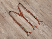 Load image into Gallery viewer, Groomsmen Gifts Personalized Natural Leather Suspenders Groomsmen Suspenders Wedding Suspenders Best Man Gift - EN LEATHER