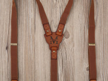 Load image into Gallery viewer, Natural Leather Suspenders Groomsmen Suspenders Wedding Suspenders Best Man Gift Groomsmen Gifts Personalized - EN LEATHER
