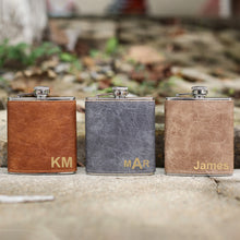 Load image into Gallery viewer, Groomsmen Flask Engraved Flask - EN LEATHER
