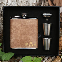 Load image into Gallery viewer, Groomsmen Flask Engraved Flask - EN LEATHER
